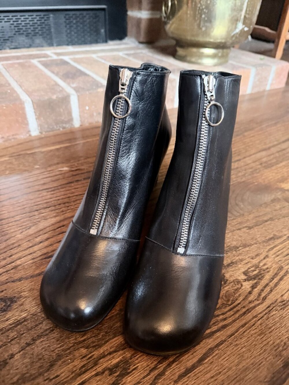 NEW Robert Clergerie Black Leather Wedge Ankle Boots — Size 9.5 Made in France